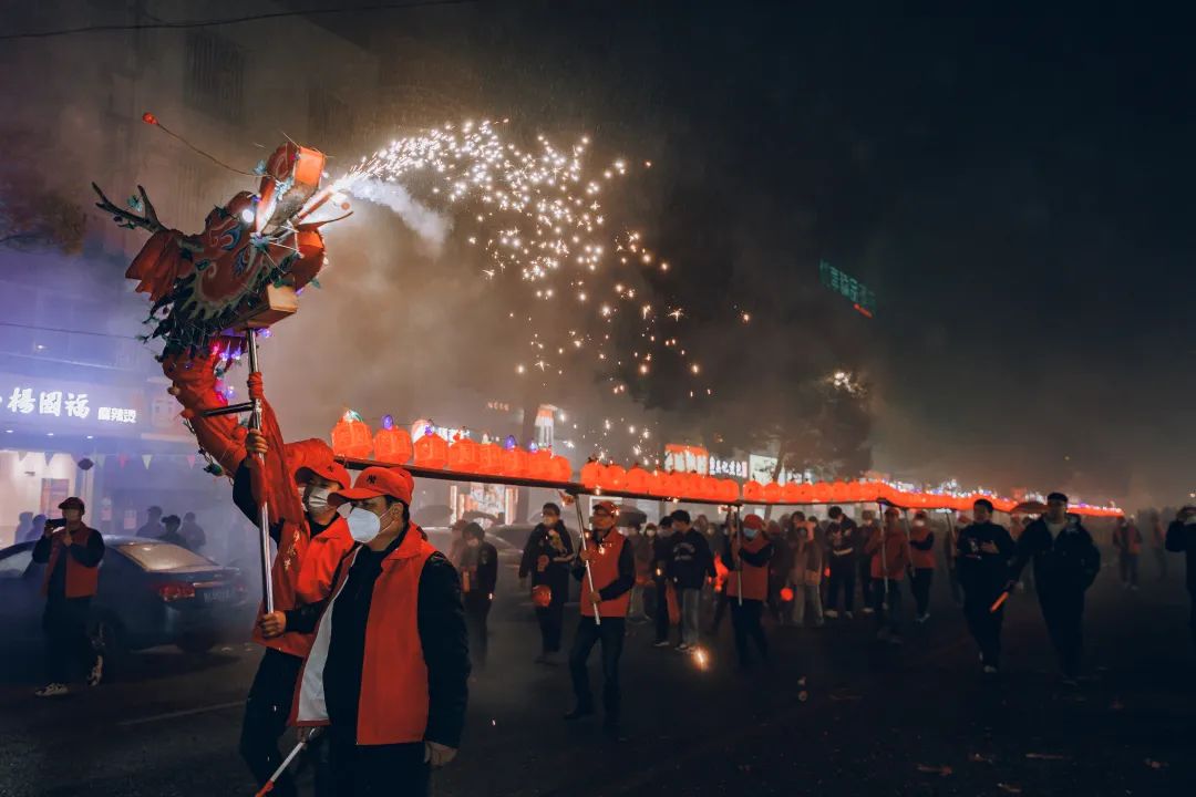 【网络中国节·元宵】龙来啦！威风凛凛！就在漳港！